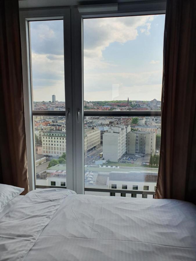 15 Pietro Sokolska 30 Towers Apartments - New - Lux - Parking - Sauna - Gym- And The Best View In Katowice Exterior foto
